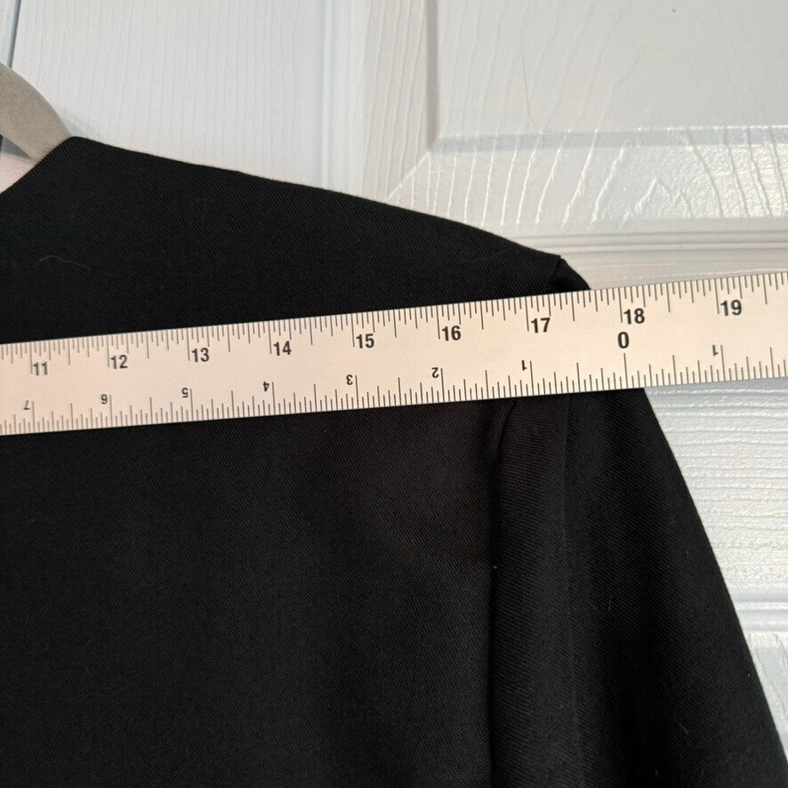 TR Bentley Black Blazer Single Button Vintage 15/16 Metal Button 3/4 Sleeve