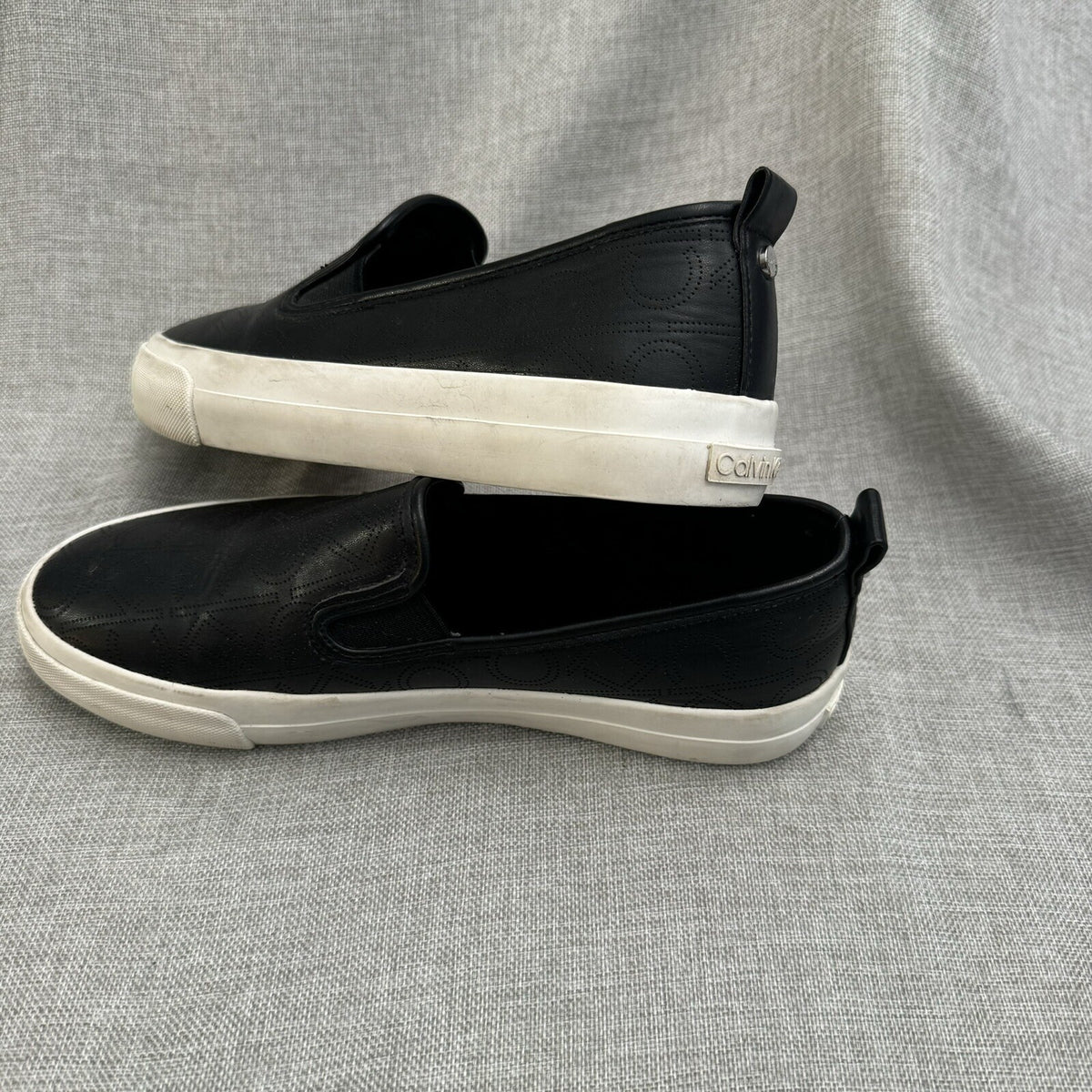 CK Calvin Klein Shoe Valette Women's Skater-Style Slip On Sneaks Black Size 7