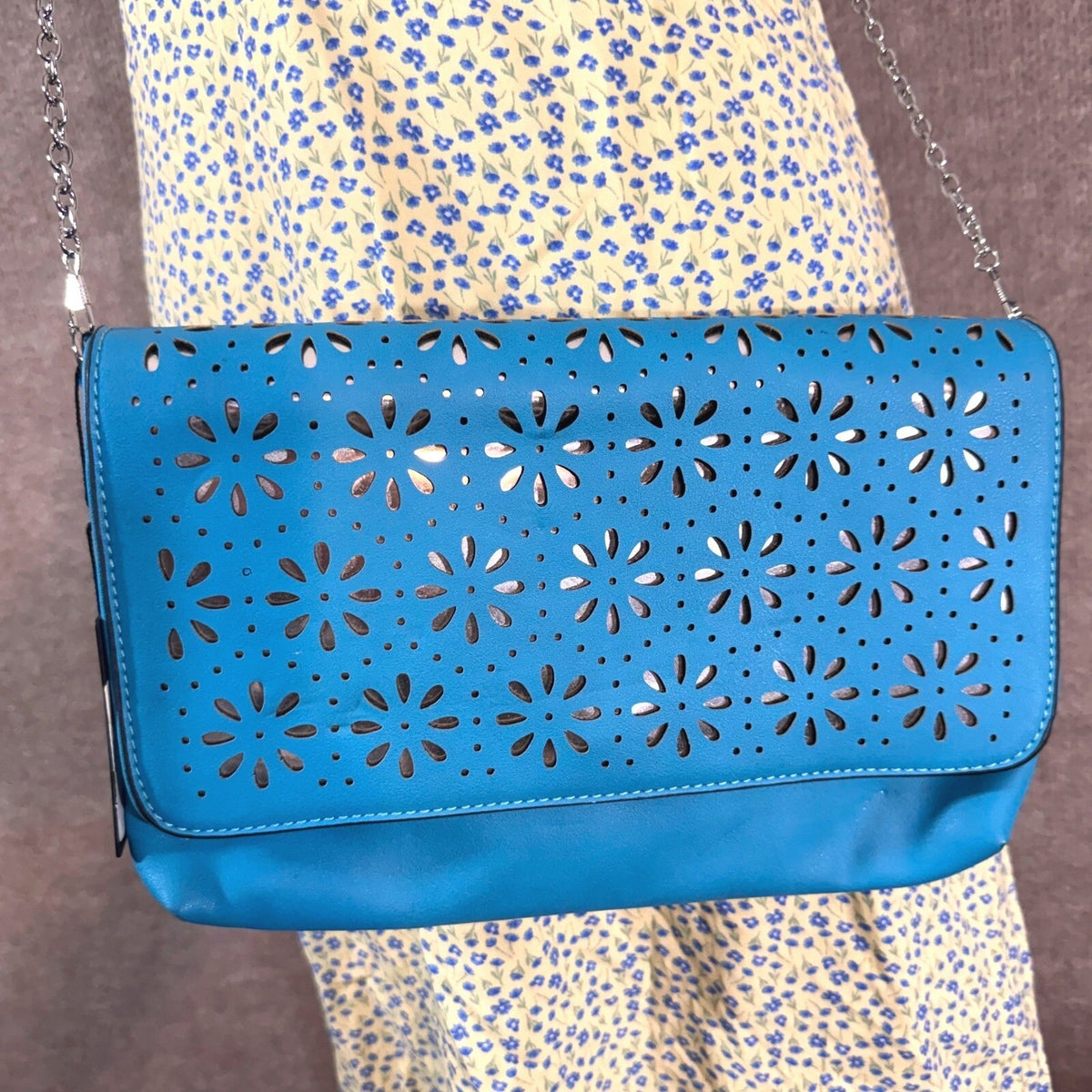 Moda Laser Cut Floral Crossbody Bag Women Blue Faux Leather Boho Festival