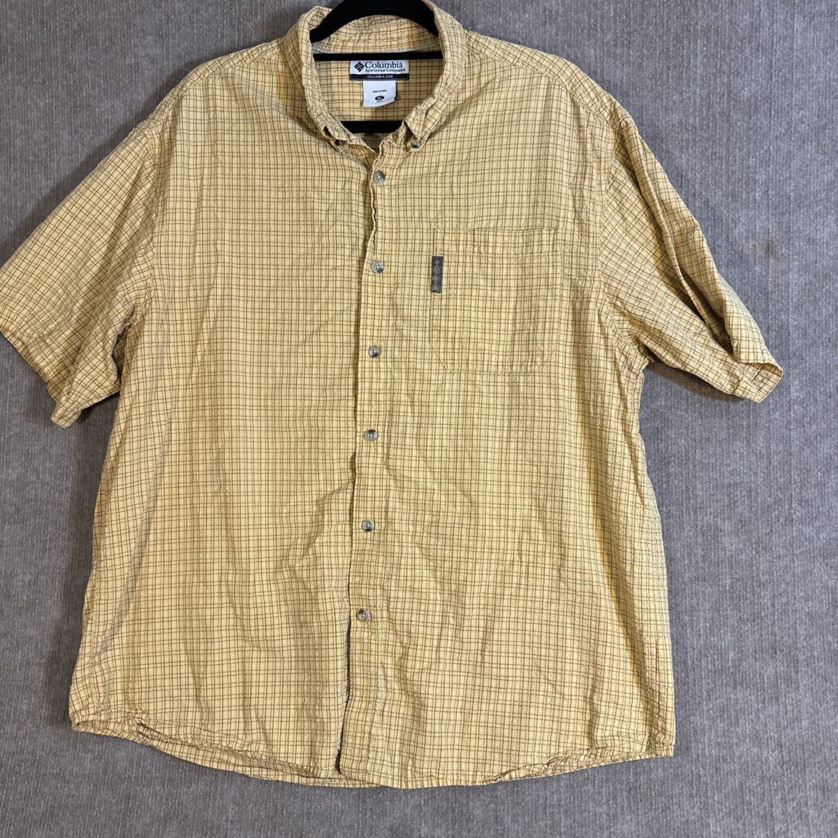 Columbia Men's Size XL Butter Yellow Plaid Short Sleeve Button Up Check Shirt