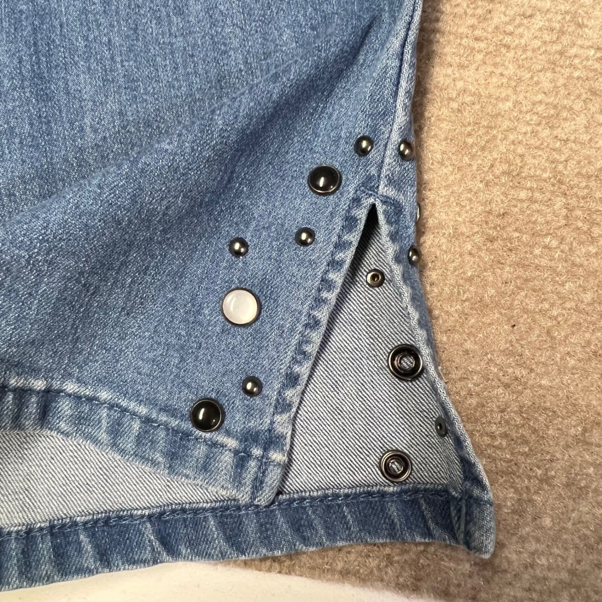 Susan Graver Blue Denim Jeans 22W Embellished Split Hem Stretch Regular Cut
