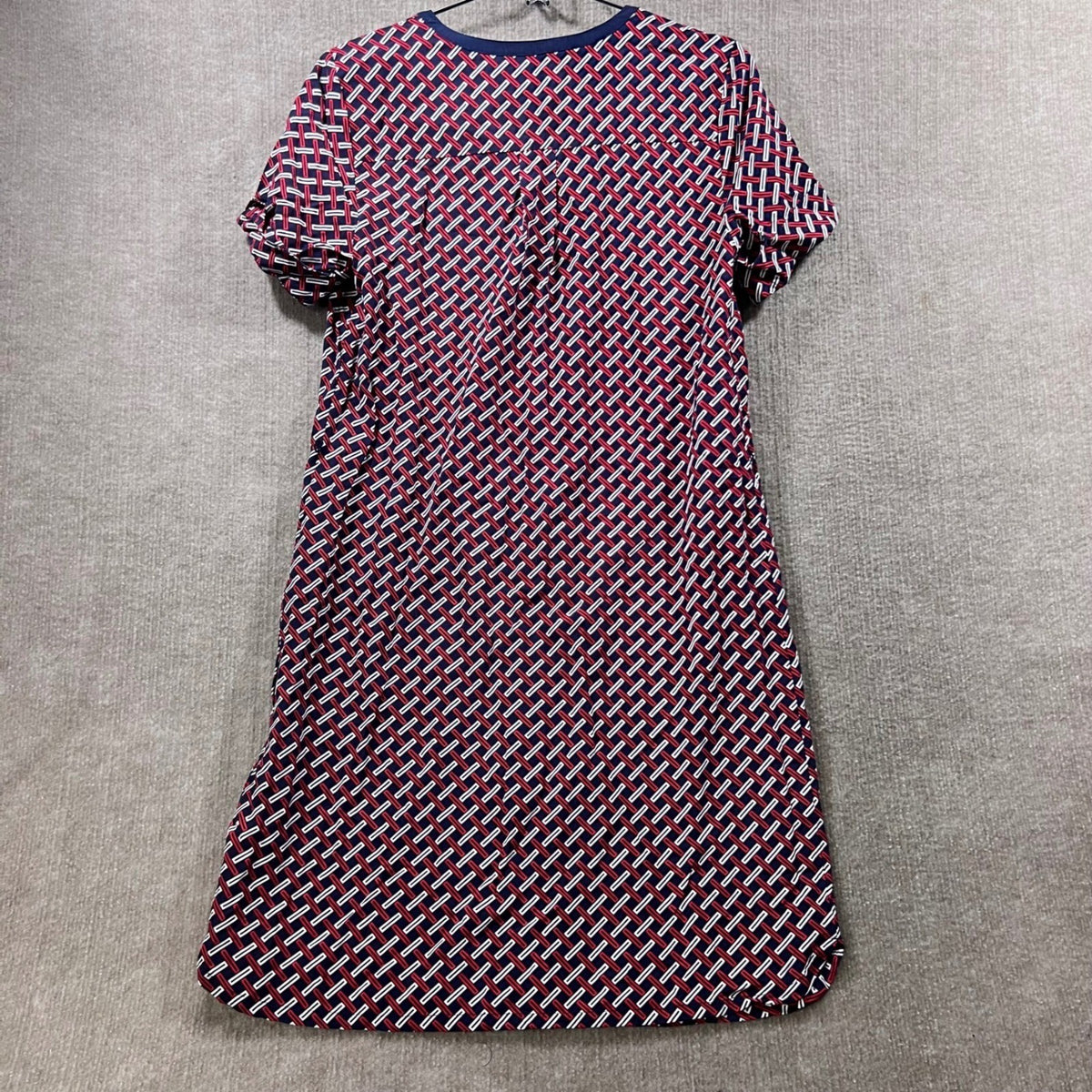 Tommy Hilfiger Shift Dress Women Size M Blue Red Geometric V-Neck Preppy Classic