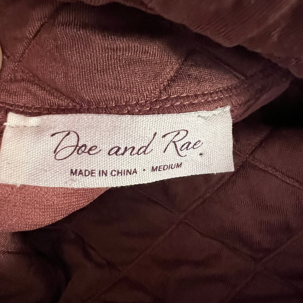 Doe & Rae Women's M Mauve Quilted Half Zip Pullover Jacket Kangaroo Pocket
