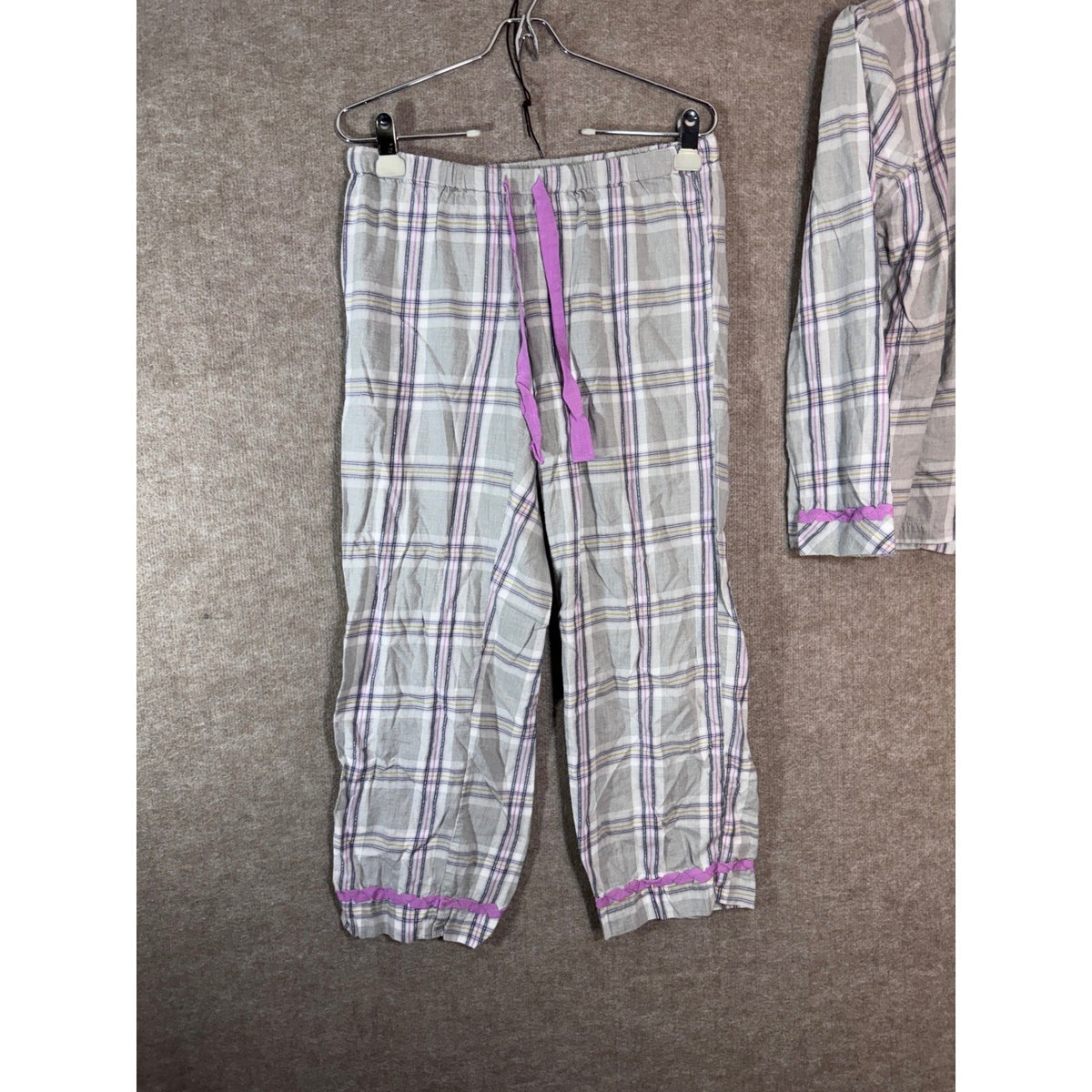 Vintage Victoria's Secret Pajama Set M Gray Plaid Ruffle Trim Cotton Sleepwear