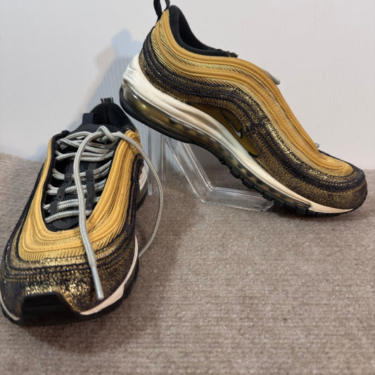 Nike Air Max 97 Golden Gals Sneakers Womens 9 Gold Black Glitter Athletic Shoes