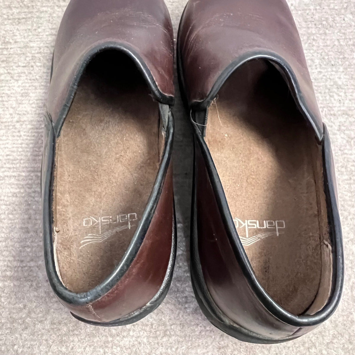 Dansko Leather Slip On Clogs Women Size 9/39 Brown Slip Resistant Professional