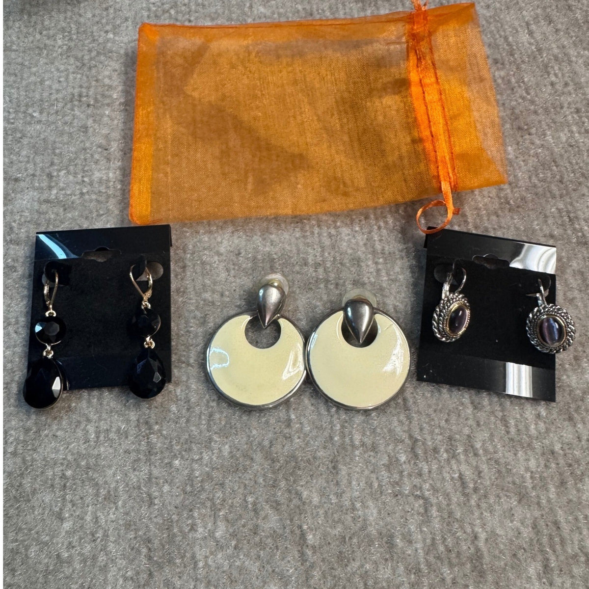 Mixed Earrings Bundle 3pr Black Gold tone Silver tone Dangle Drop Stud