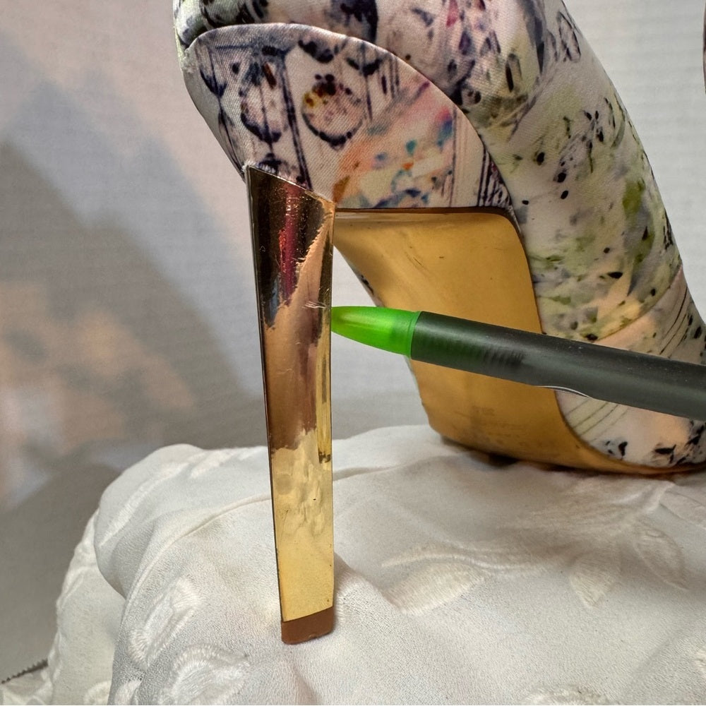Floral Print Pointed Toe Heels Gold Accent Stiletto Pumps