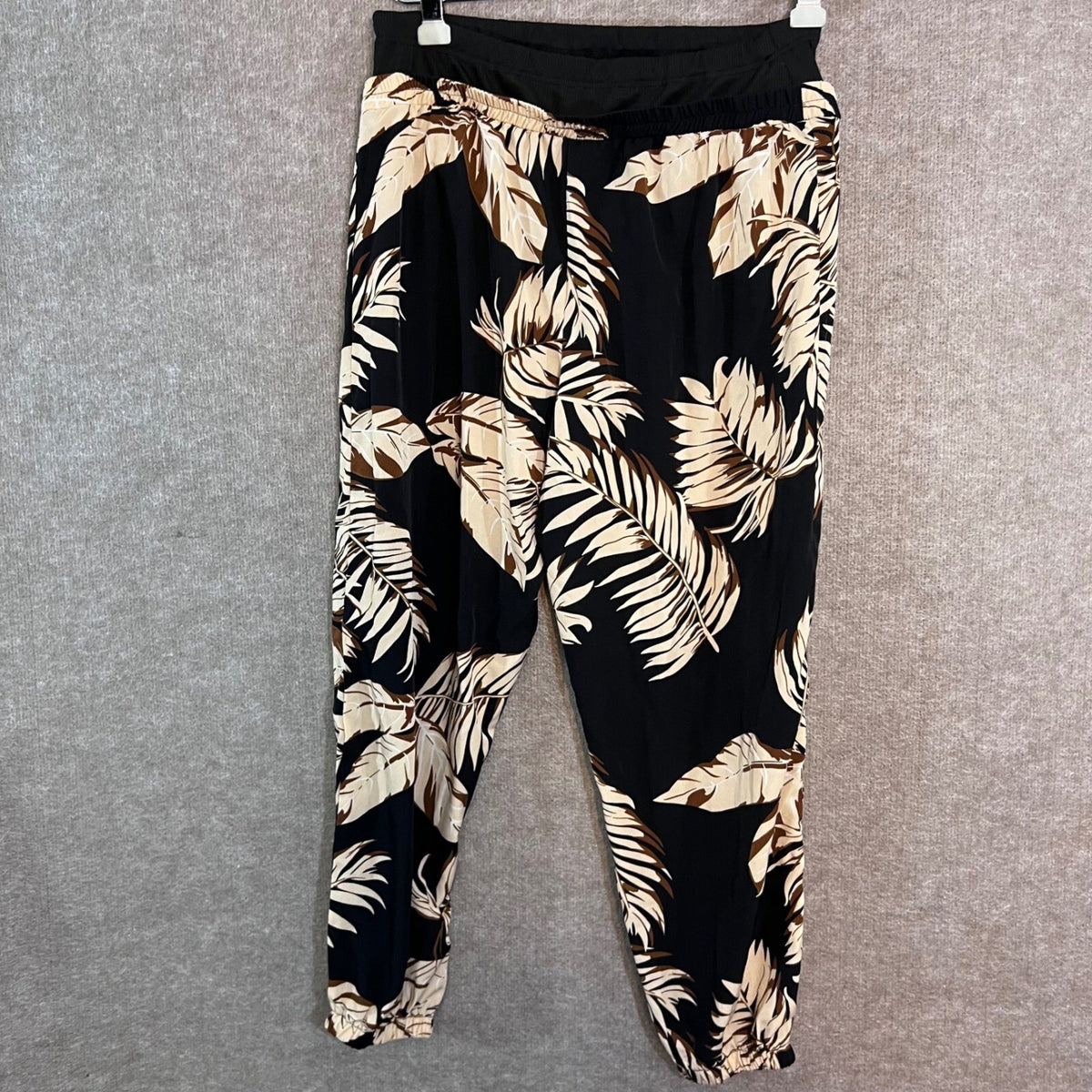 SHEIN Jogger Pants Maternity L Black Tropical Palm Leaf Print Elastic Waist Boho
