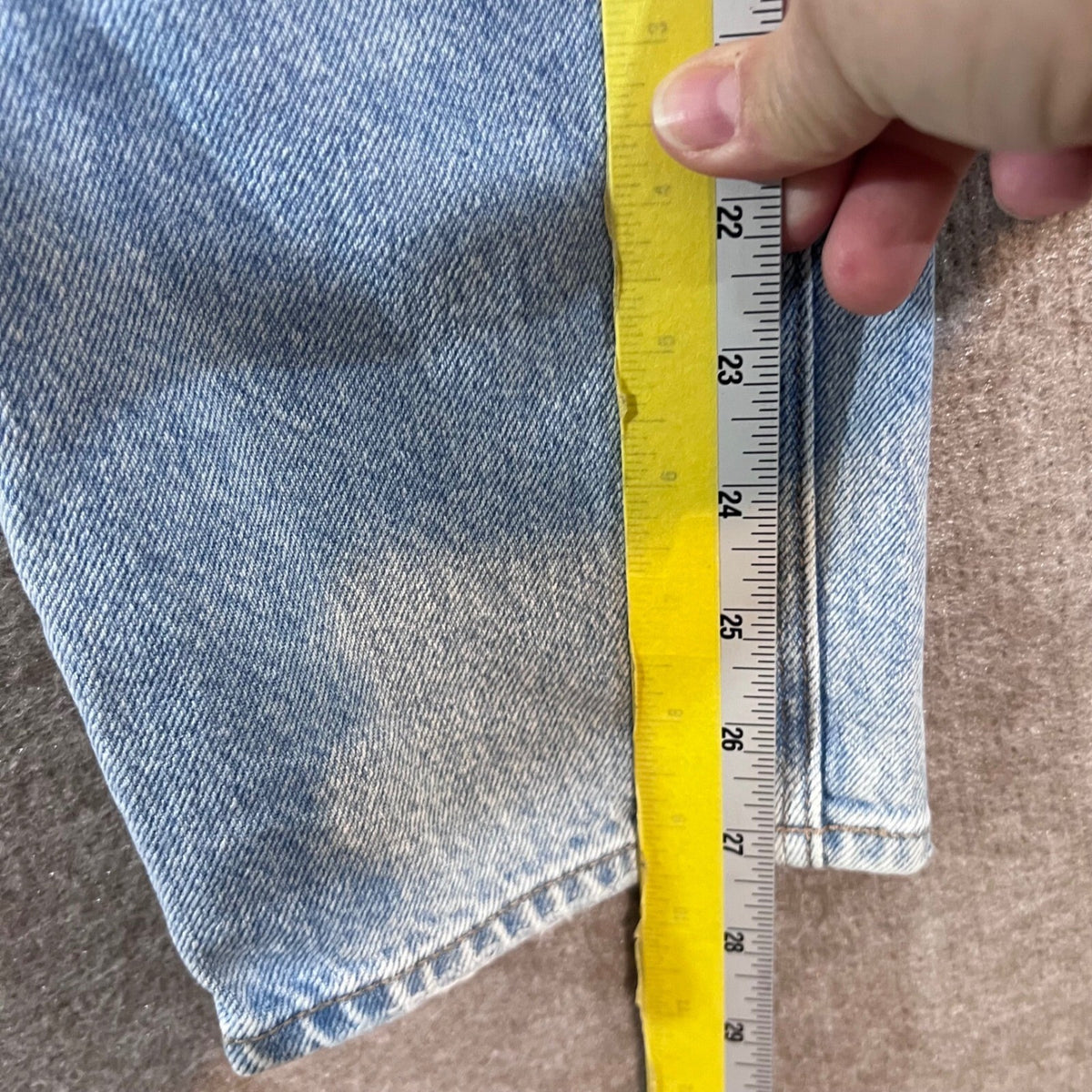 American Eagle Mom Jeans Womens 6 Light Wash High Rise Strigid Denim Casual