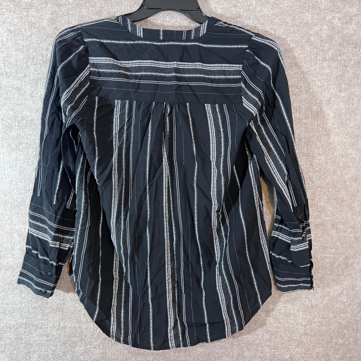 DR2 Button Up Top Women Small Black White Striped Rayon Lightweight Minimalist