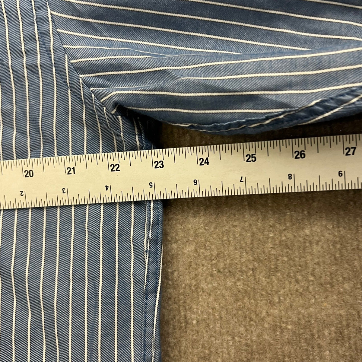 Chaps Est. 1978 Striped Button Down Shirt L/G Blue White Embroidered Logo