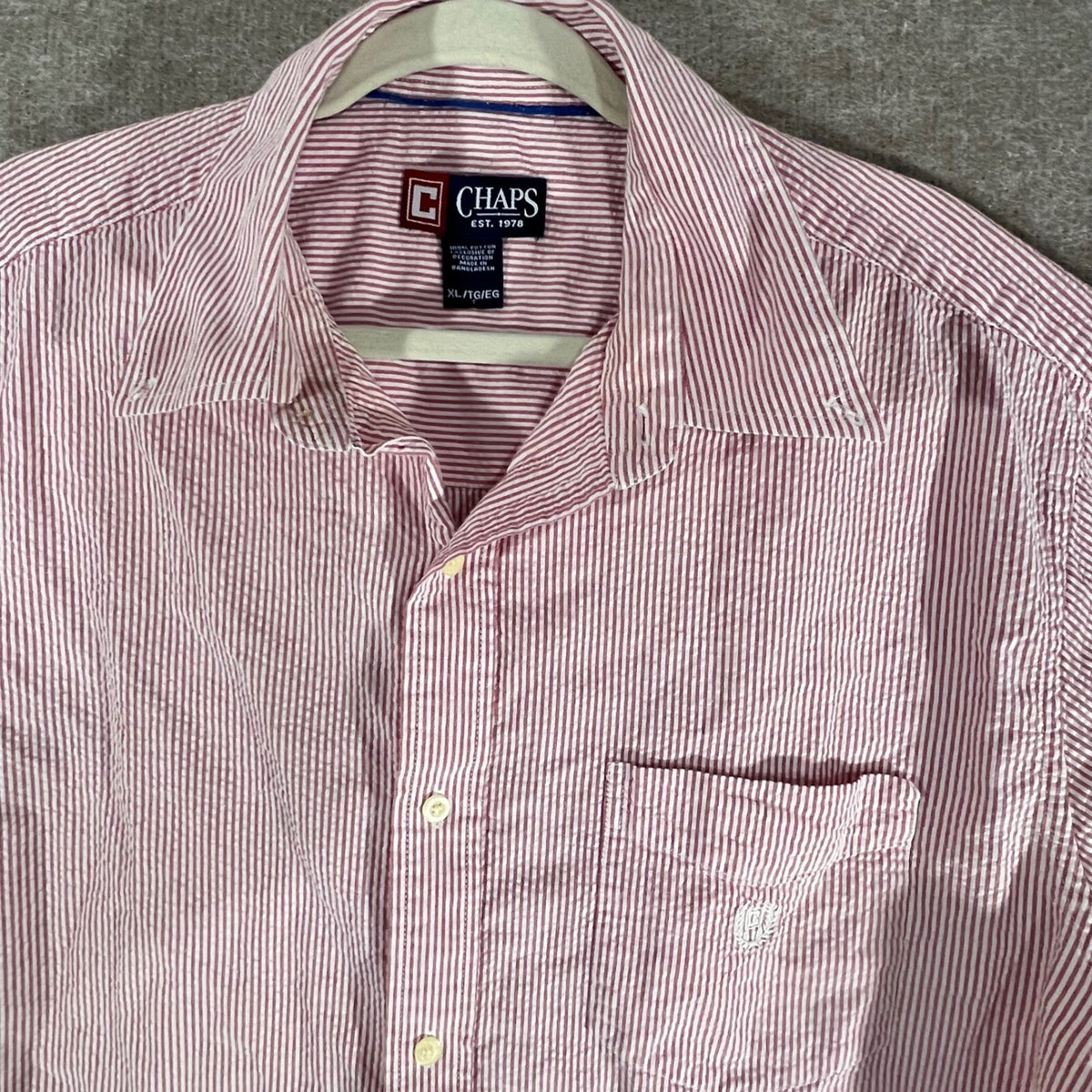 Chaps Button Up Shirt Mens XL Red White Seersucker Striped Short Sleeve Preppy