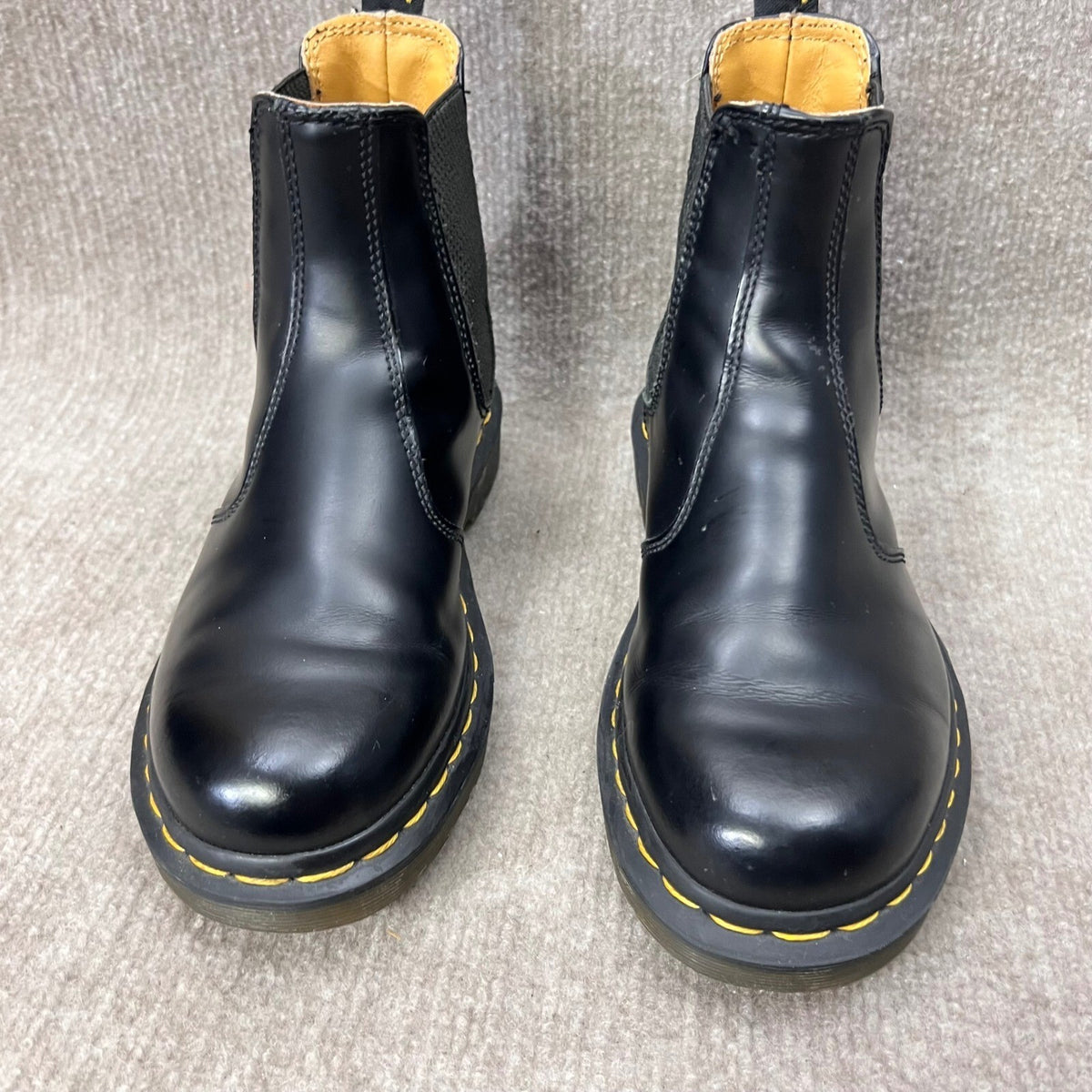 Dr Martens 2976 Chelsea Boots Black Leather Elastic Side Pull Tab Women's 5