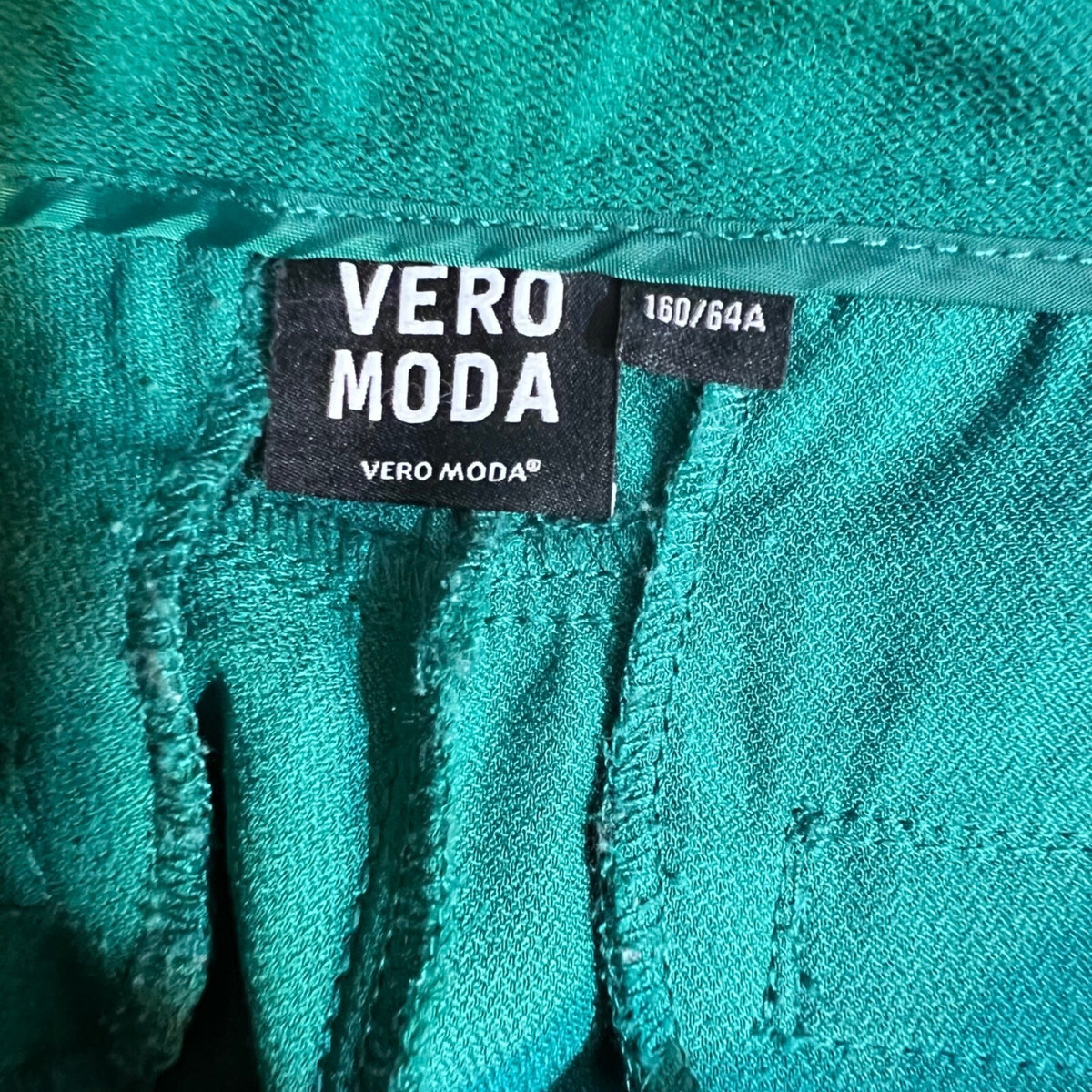 Vero Moda Iconic Slim Carrot Pants Womens 28x29 Green Pleated Tapered Career