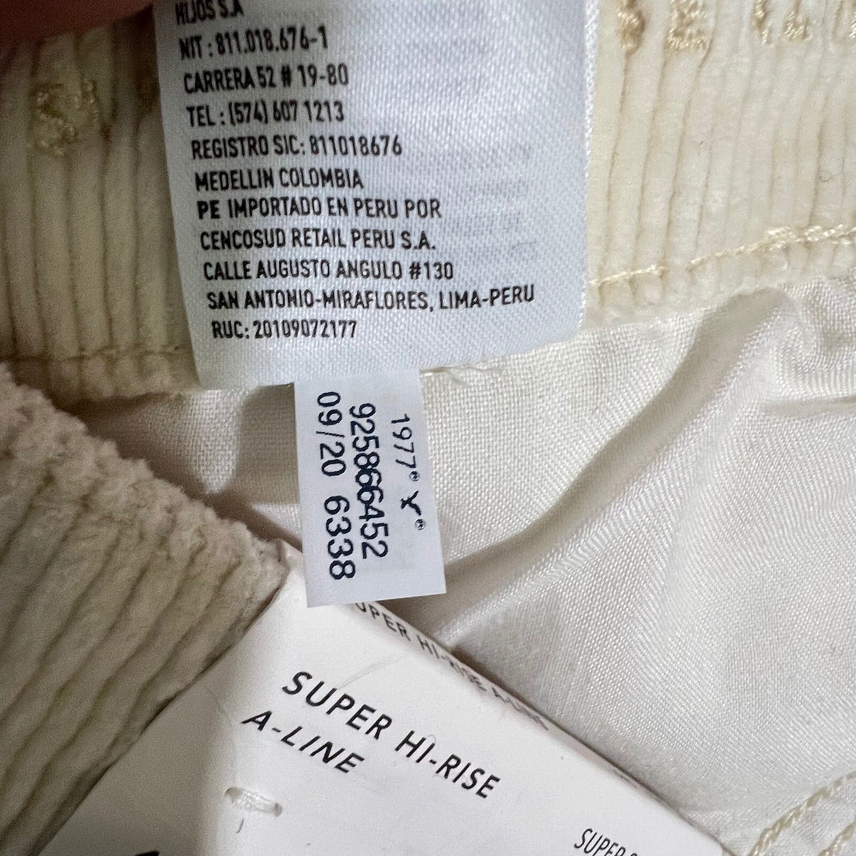 American Eagle Corduroy Skirt Womens 16 Long Stretchy Cream Minimalist Boho