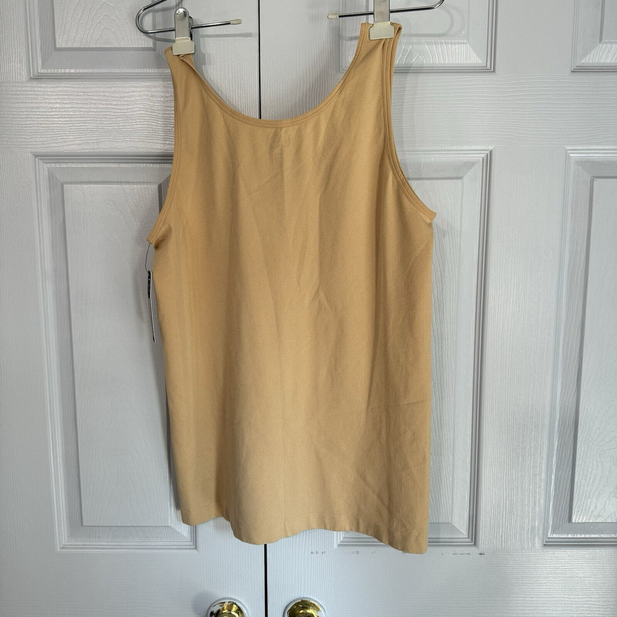 Under Control NWT 2x Shapewear Top, Beige Light Control Tank