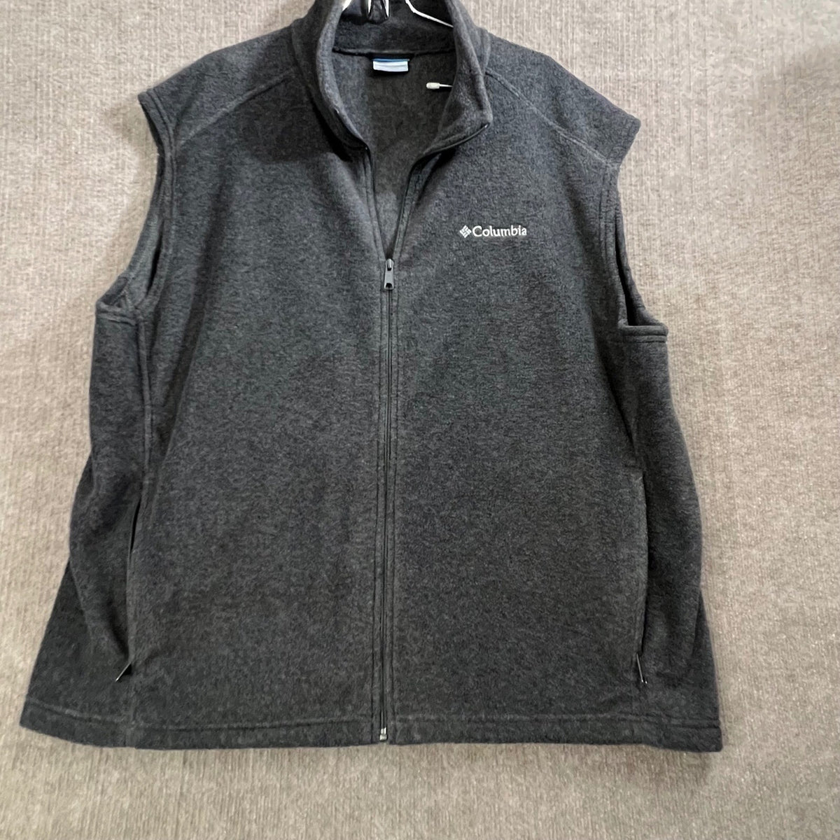 Columbia XXL Gray Fleece Vest Full Zip Sleeveless Outdoor Casual Menswear