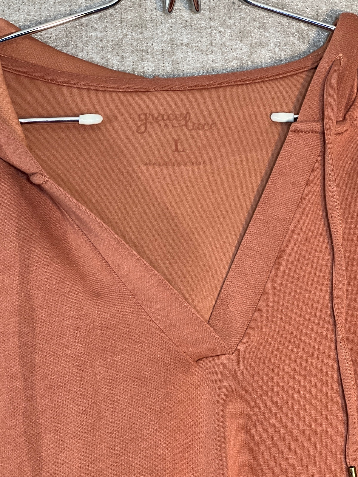 Grace & Lace Rust V-Neck Hoodie Sweatshirt, Size Large