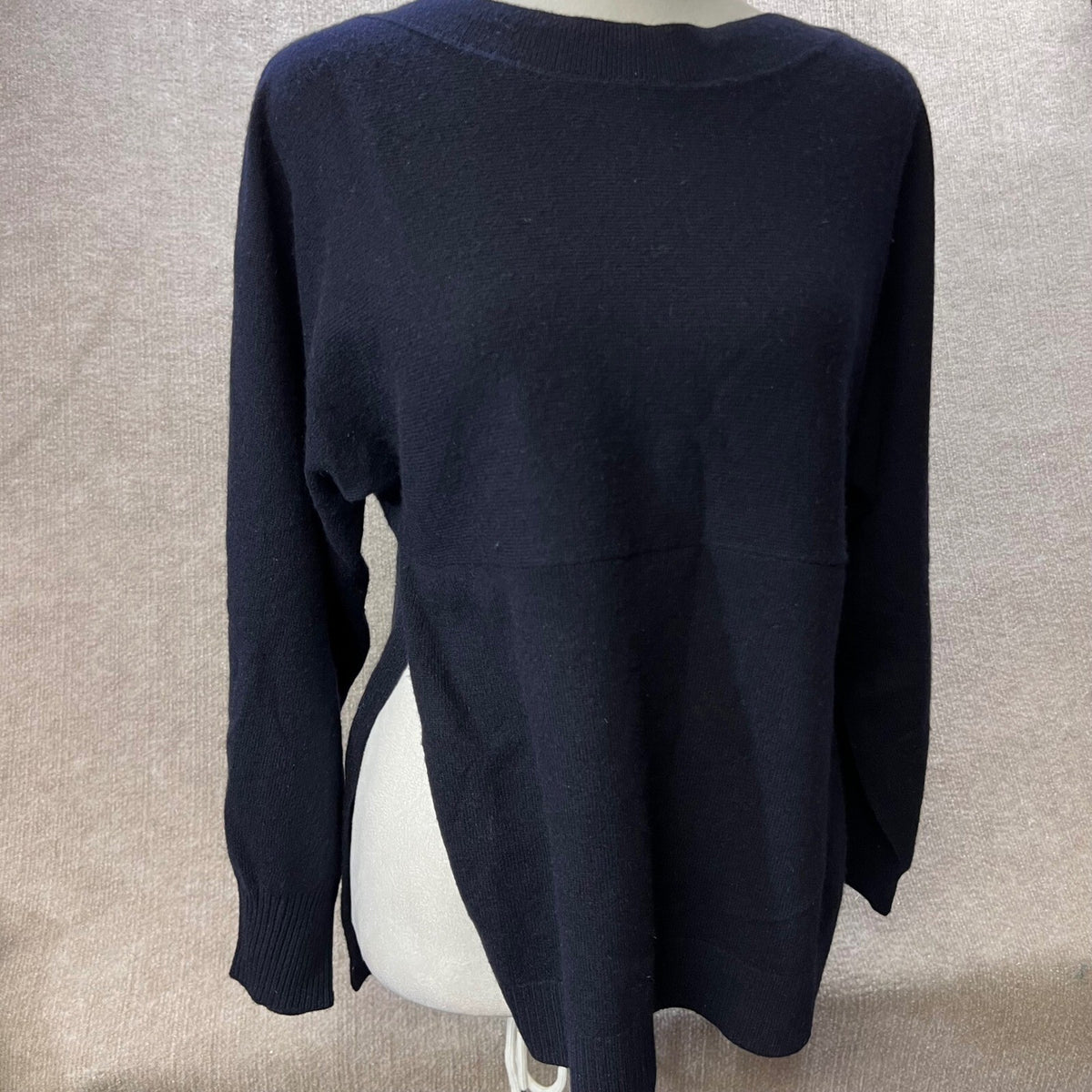 Vince Navy Wool Cashmere Blend Boat Neck Sweater XS Oversized High Split Tunic