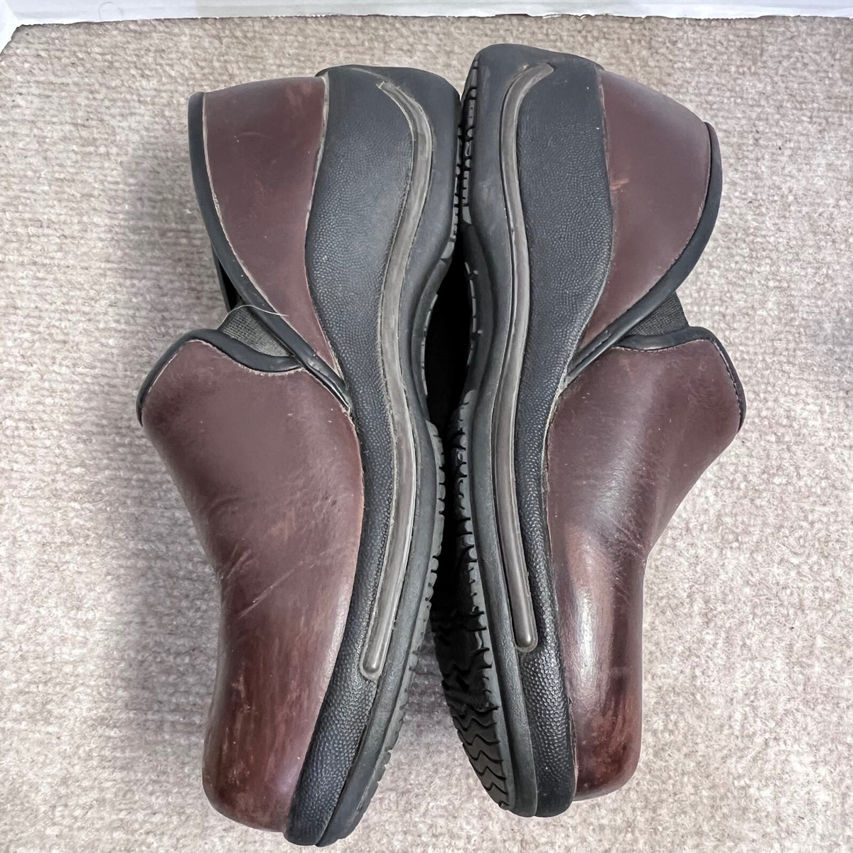 Dansko Leather Slip On Clogs Women Size 9/39 Brown Slip Resistant Professional