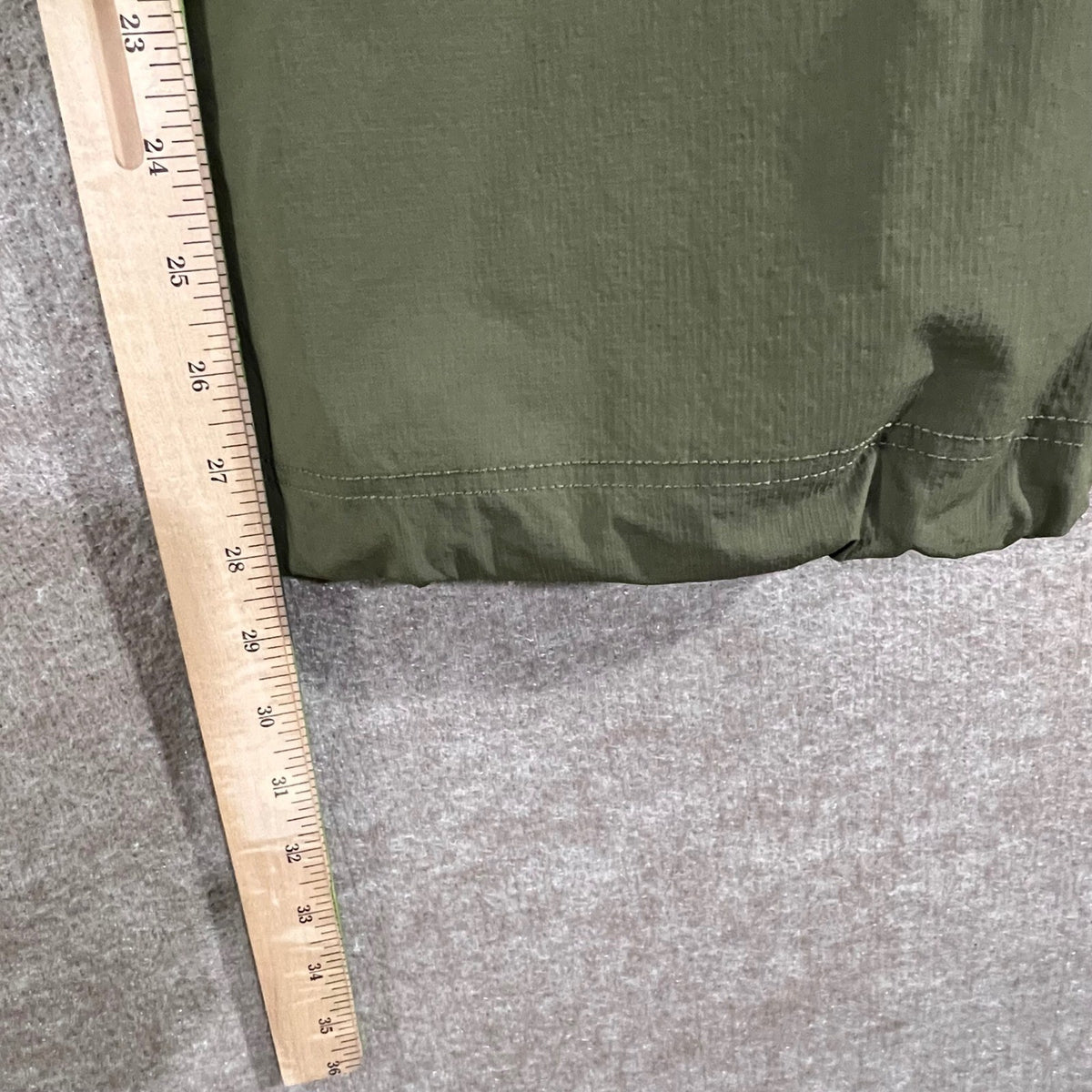 Fabletics Cargo Pants Womens Medium Wide Leg Lightweight Gorpcore Minimalist