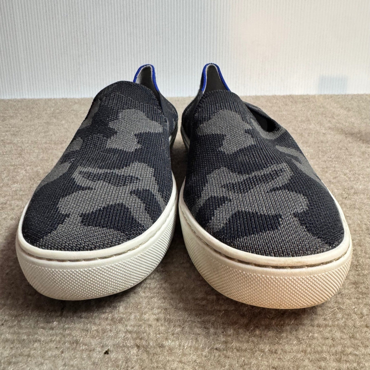 Rothys City Slip On Sneaker Womens 7.5 Grey Camo Knit Comfort Sustainable Casual
