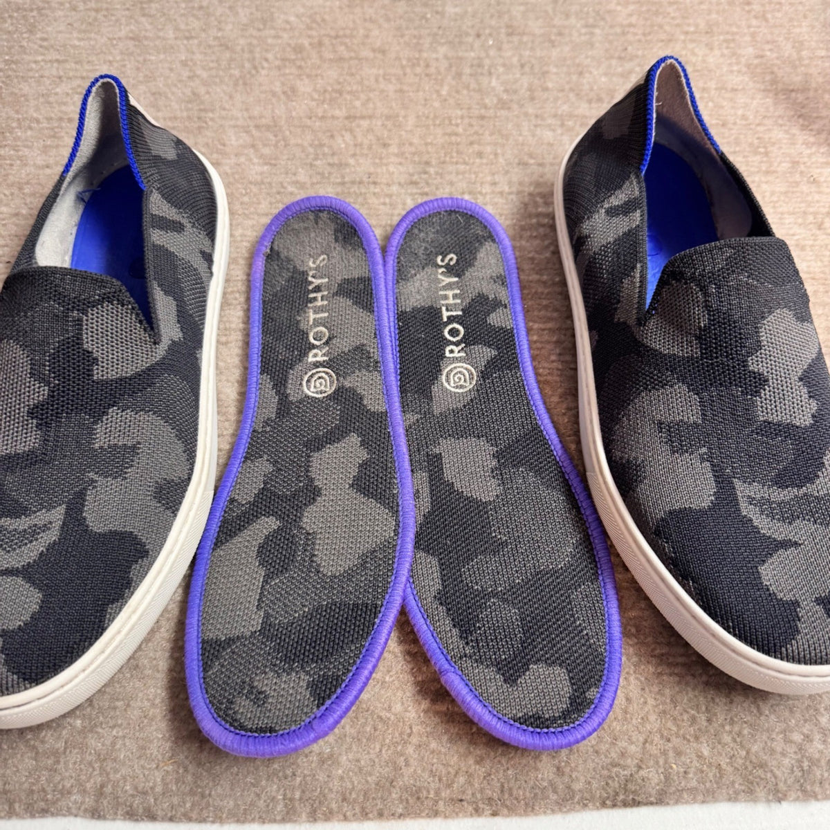 Rothys City Slip On Sneaker Womens 7.5 Grey Camo Knit Comfort Sustainable Casual