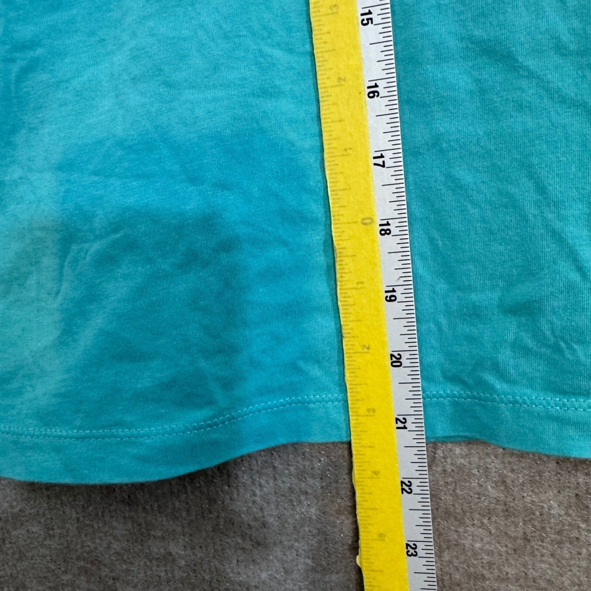 Nike Graphic T Shirt Women XS Teal Blue Swoosh Logo Short Sleeve Sporty