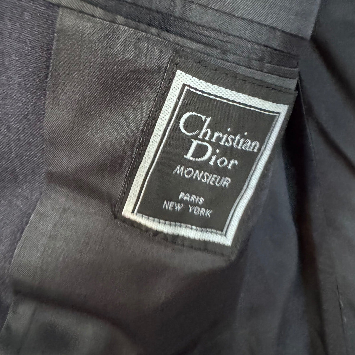 Vintage Christian Dior Monsieur 42R Navy Wool Blazer Two Button Jacket Ventless