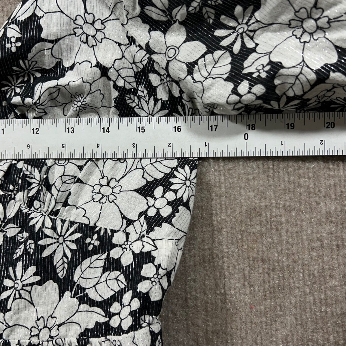 GAP Puff Sleeve V-Neck Floral Tiered Midi Dress Spring Mother's Day Capsule