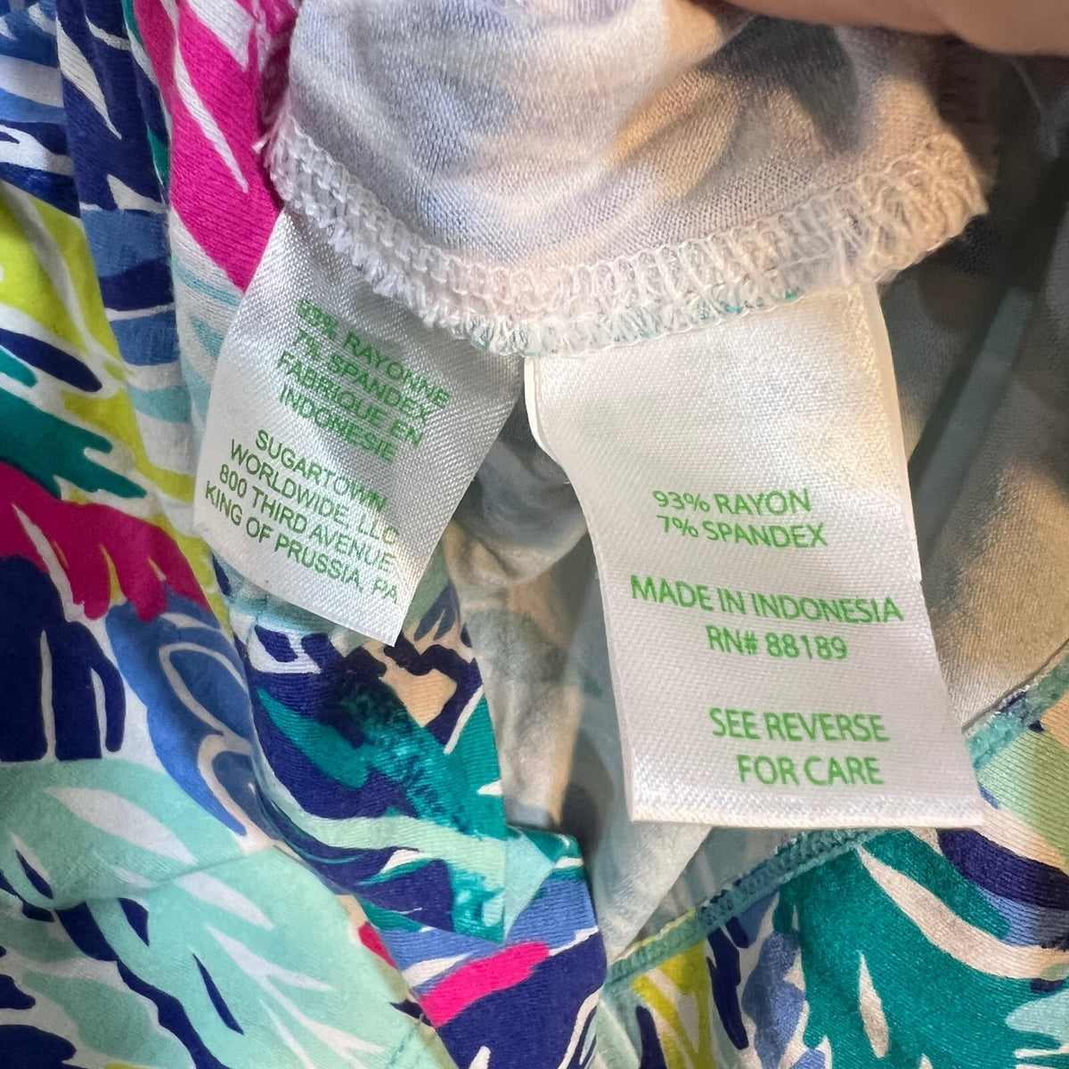 Lilly Pulitzer V Neck Tunic Top Womens Small Light as a Feather Print Resortwear
