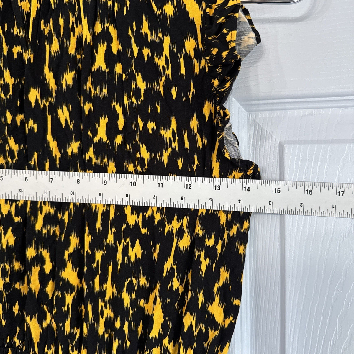 NWT Who What Wear Womens Textured Animal Print Ruffle Dress XS 4 Black Gold Midi