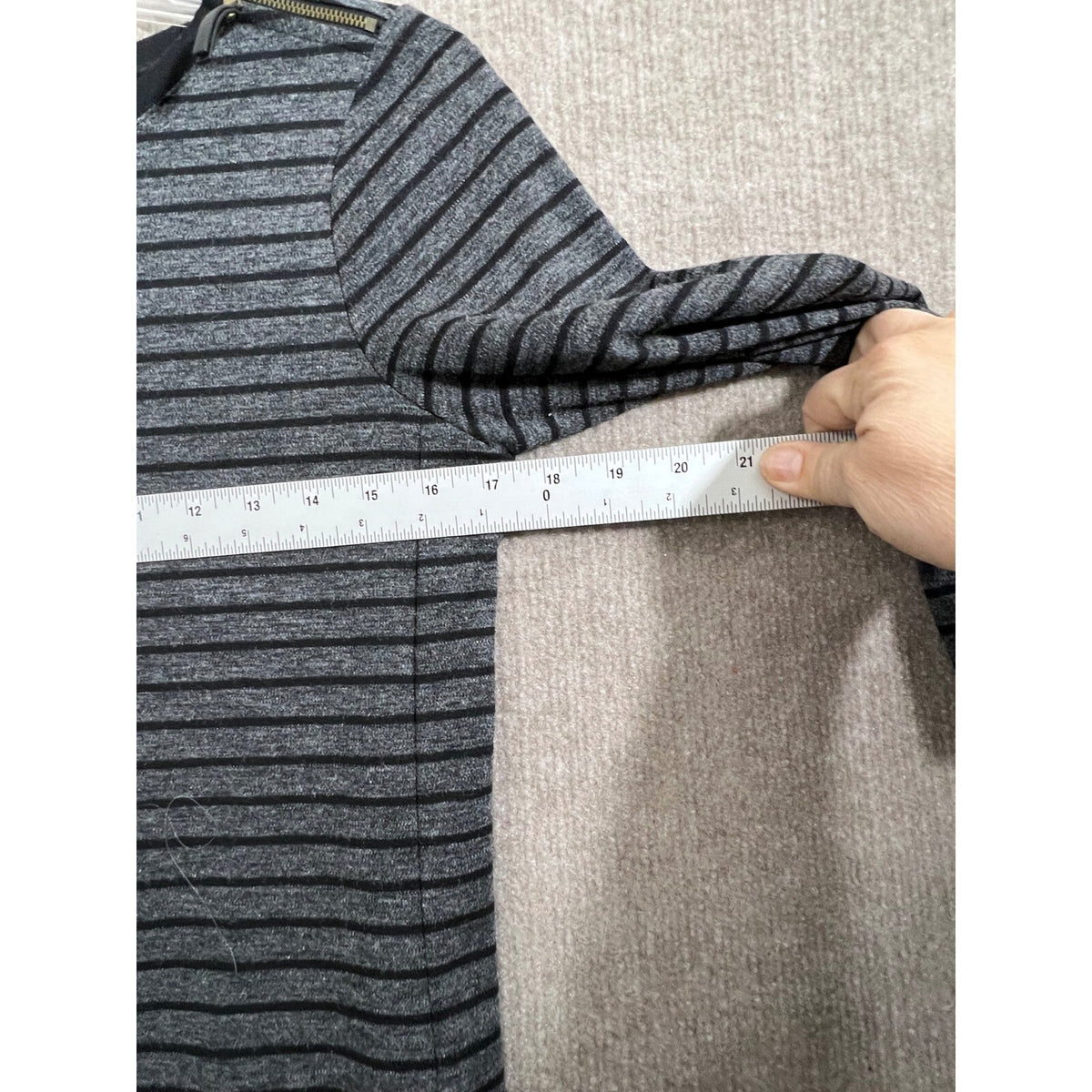 LOFT Gray Black Striped 3/4 Sleeve Knit Shift Dress with Zipper Detail Size S