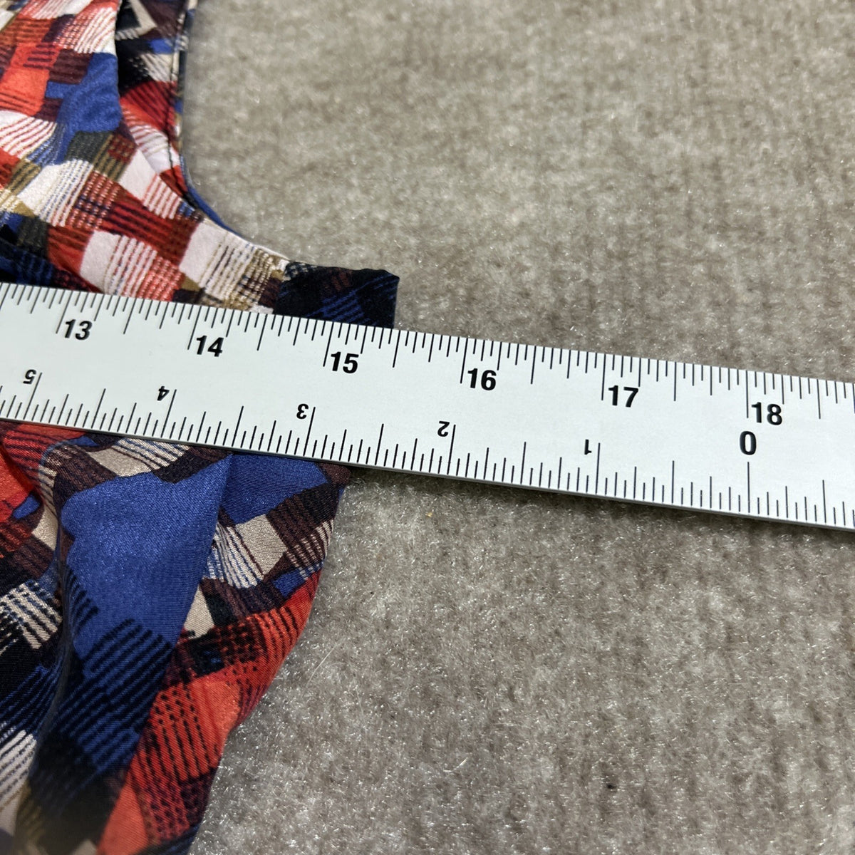 Trina Turk Silk Pleated Sleeveless Shell Top Small USA Red White Blue Geometric