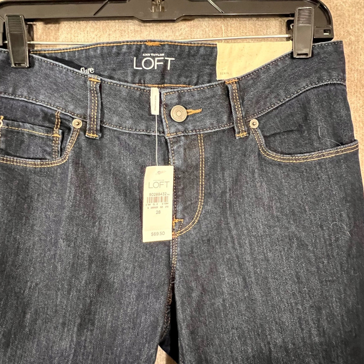 Ann Taylor Loft Curvy Flare Jeans Women Size 6 28 Dark Wash Denim NWT