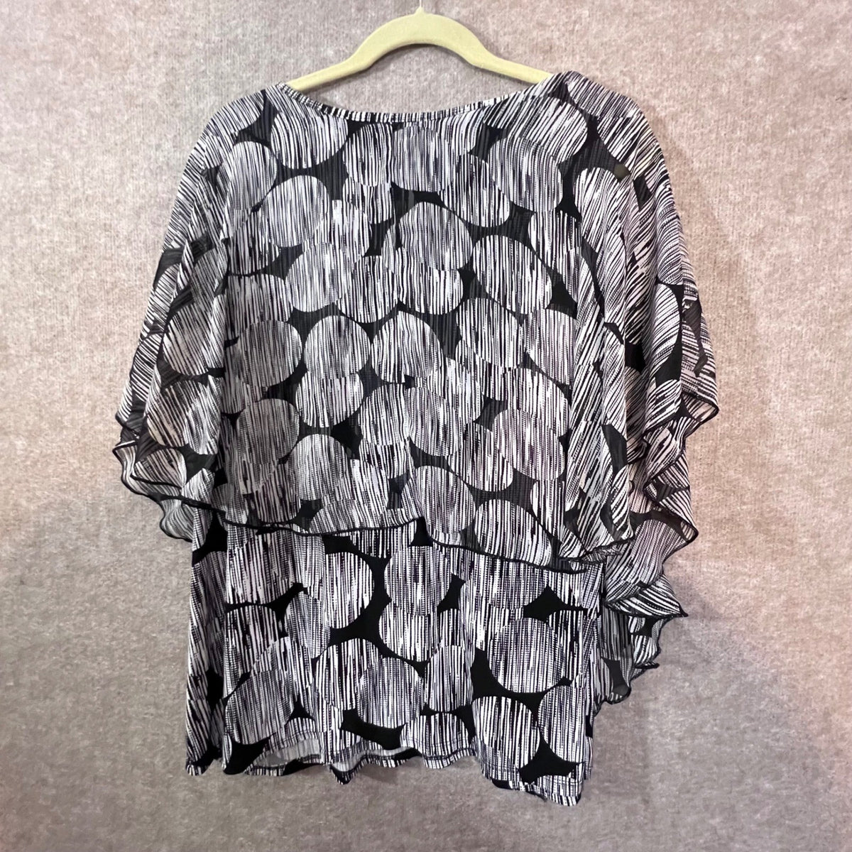 Adele & May Blouse Womens 1X Black White Abstract Cape Overlay Top