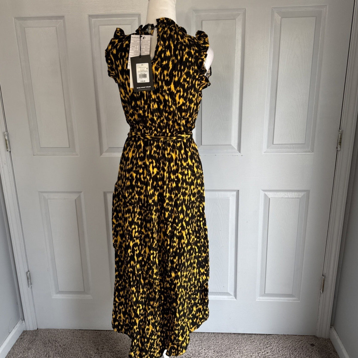 NWT Who What Wear Womens Textured Animal Print Ruffle Dress XS 4 Black Gold Midi