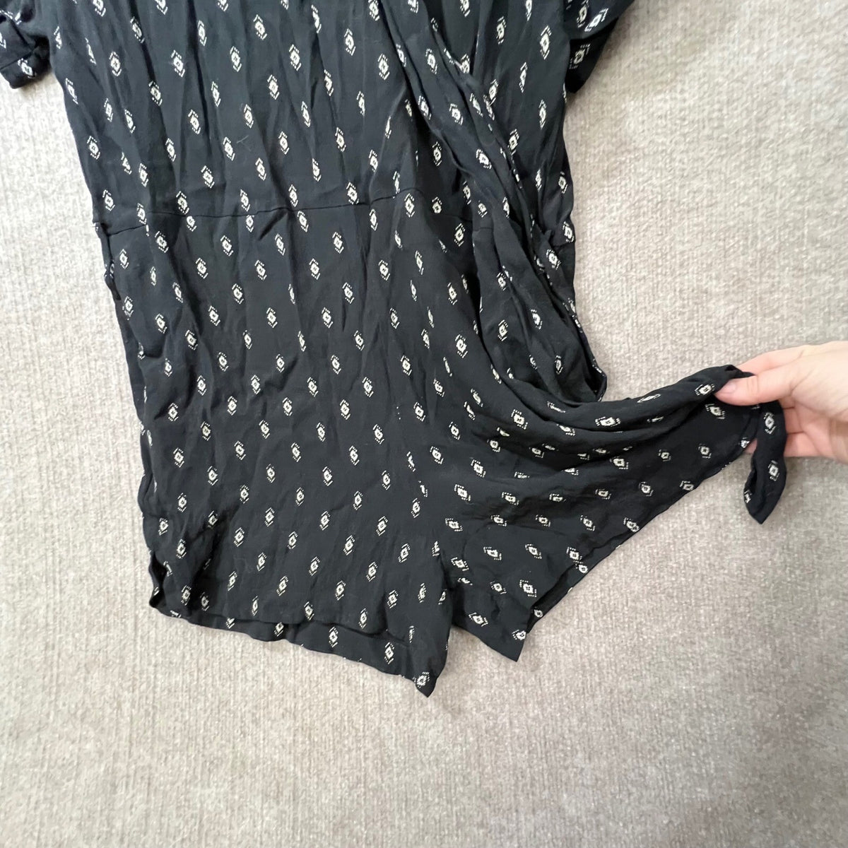 Madewell Black Diamond Print Wrap Romper Playsuit Jumpsuit Size Medium
