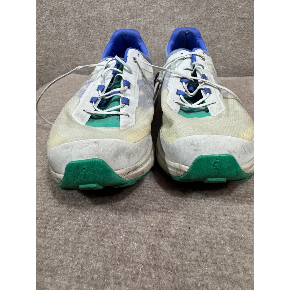 On Cloudstratus Running Shoes Men 12 White Green Blue Helion Cushion Sneakers