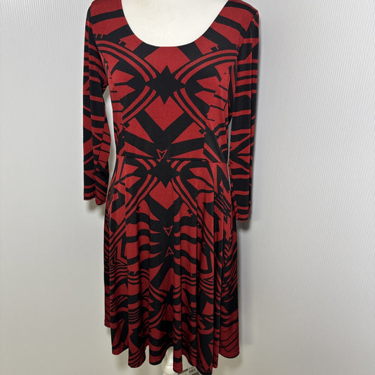 Vtg Karen Kane M Red Black Scoop Neck Swing Dress Stretch Knit Geometric Pattern