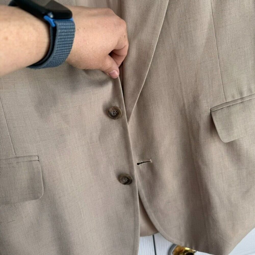 Haggar 42 R Tan Suit 2-button single vent 3 button cuff Blazer Jacket