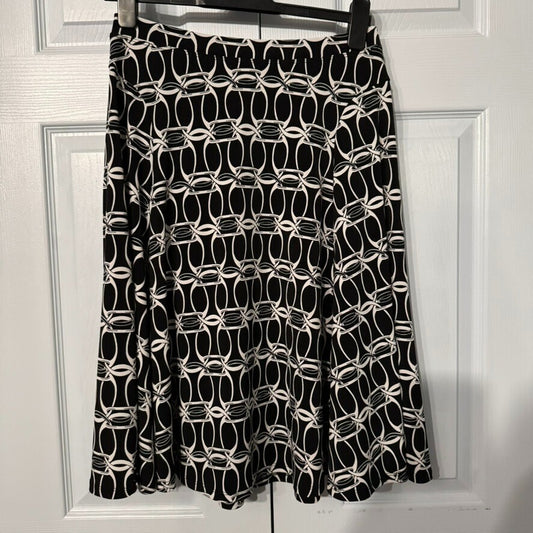 Michael Kors Skirt Small Chain Print Slinky Stretch Comfort Knit Wrinkle Free