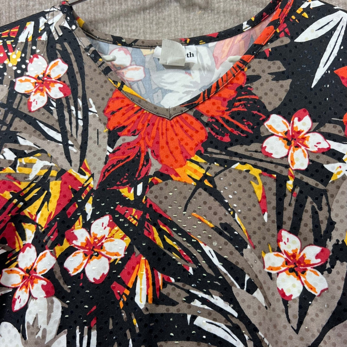 Bon Worth Black Floral Print V Neck Petite Short Sleeve Top LP