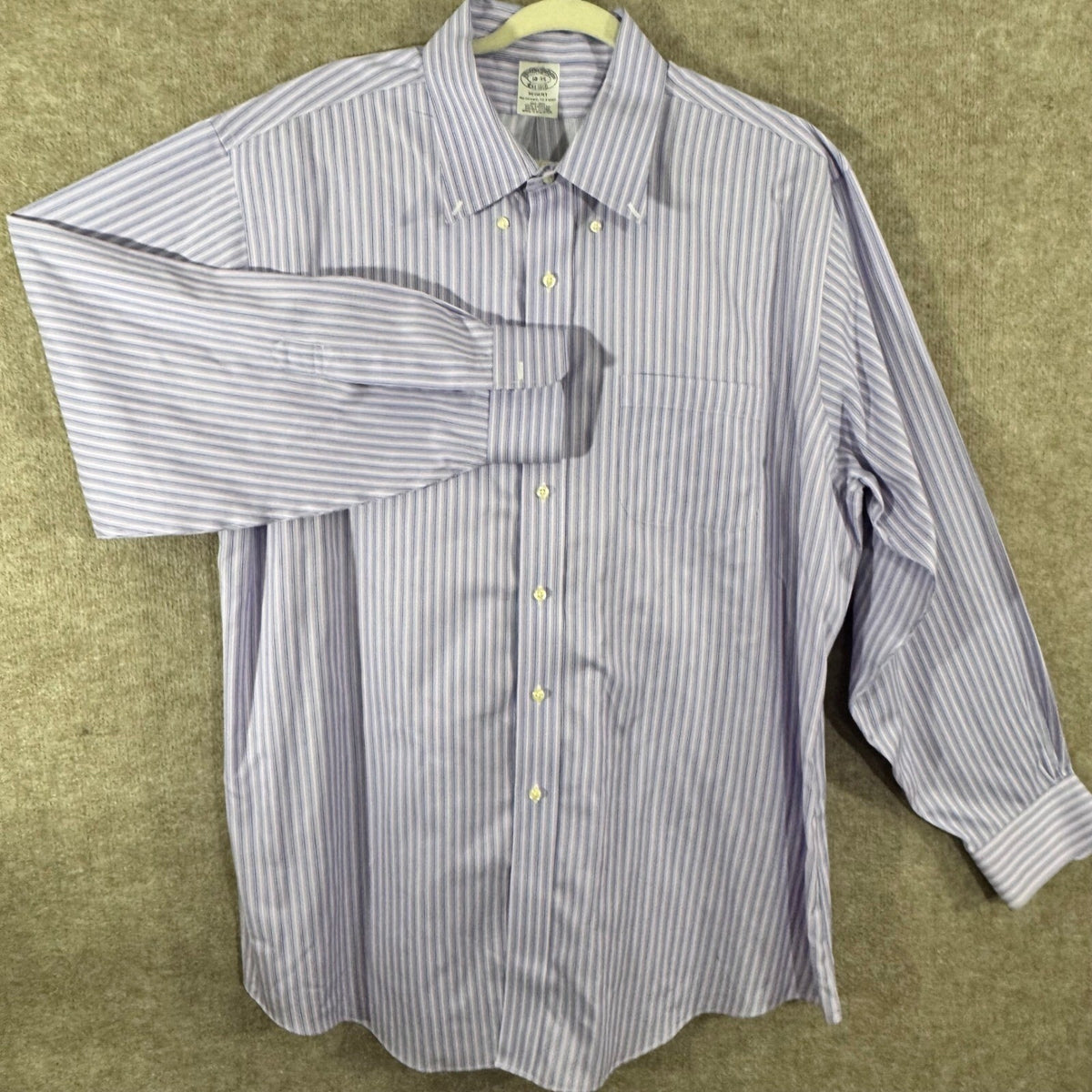 Brooks Brothers Button Down Shirt Mens 18-35 Regent Striped Non-Iron Minimalist