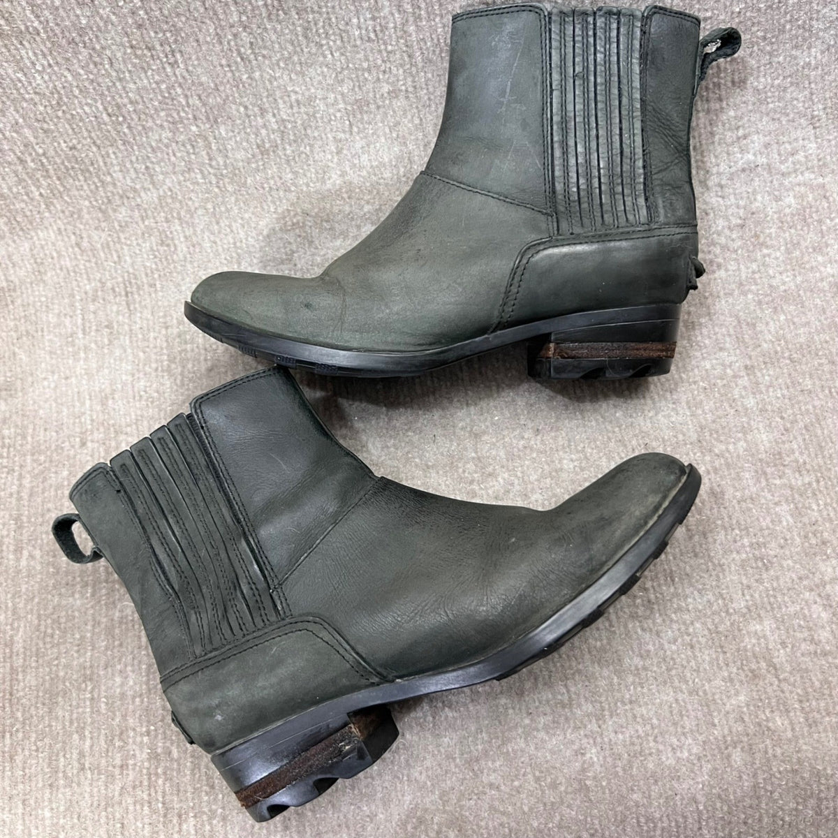 Sorel Womens Ankle Boots Black Leather Chelsea Style Size 7.5