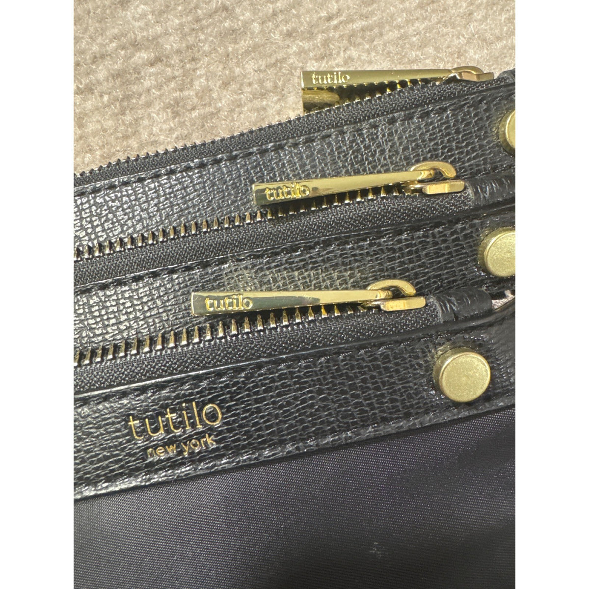 Tutilo New York Black Nylon Cosmetic Travel Pouch Zipper Organizer
