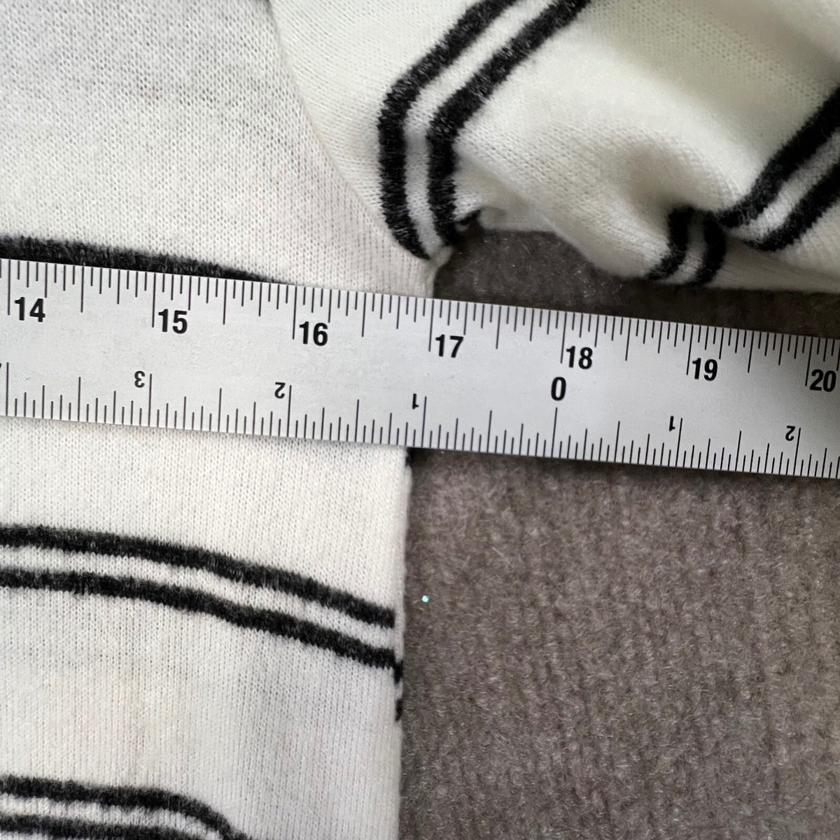 NWT Moa Moa Striped Dress Long Sleeve Mini Knit Ivory Black Colorblock Small
