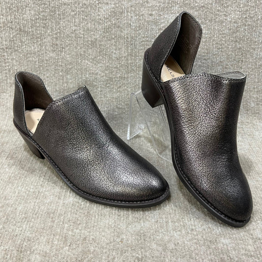 Kelsi Dagger Brooklyn Metallic Leather Cutout Ankle Booties Block Heel Size 8