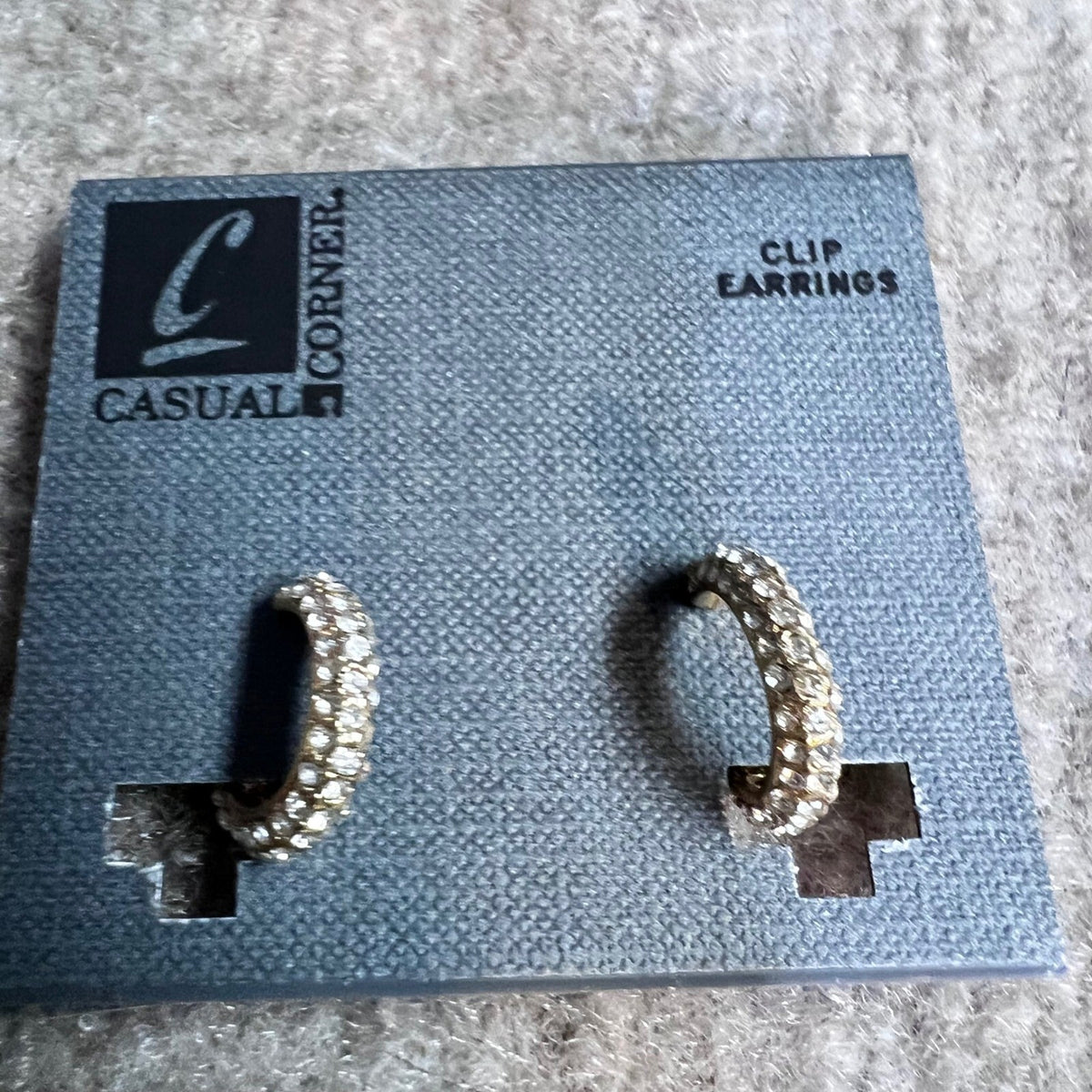 Casual Corner Hoop Earrings Womens OS Rhinestone Gold Tone Glam Office
